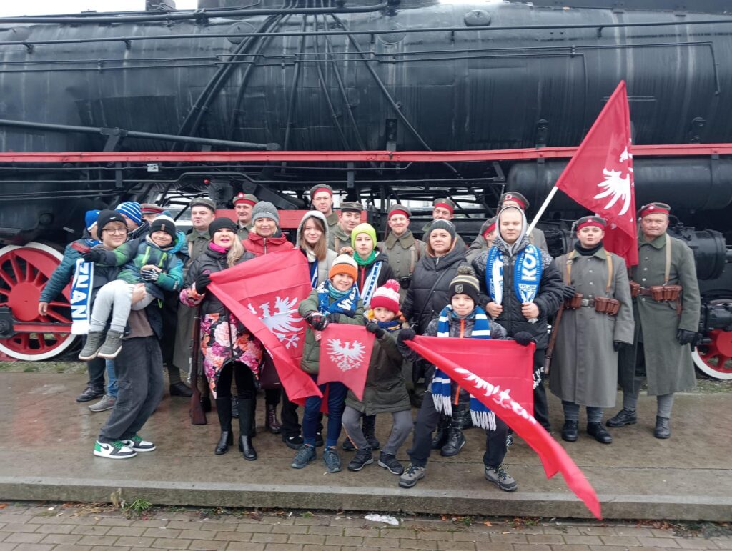 Uczniowie przy i na Stadionie Lecha