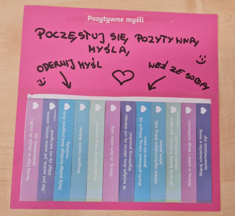 Pozytywne myśli na karteczkach do oderwania