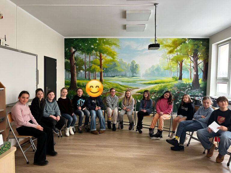 Finaliści konkursu na wspólnym zdjęciu