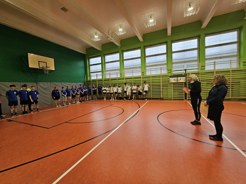 Zawodnicy podczas rozdania nagród